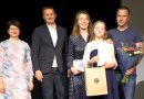 Apdovanoti aukščiausių įvertinimų pasiekę Šiaulių mokiniai
