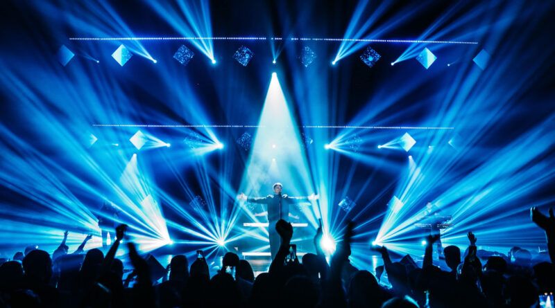 Alanas Chošnau pristato baladę „Tegul širdis prabyla“ ir skelbia naujų koncertų datas