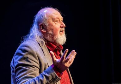 Apie teisę būti savimi: į Šiaulius sugrįžtantis Gytis Padegimas kuria „Molę Svini“