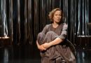 MOLĖS SVINI gėlių kalba Šiaulių teatro scenoje