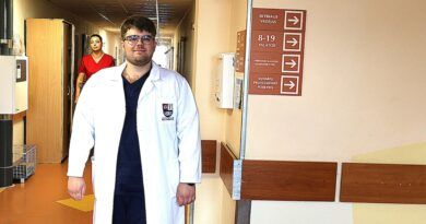 Būsimas ortopedas-traumatologas Gytis Petkevičius auginasi sparnus gimtojo miesto ligoninėje